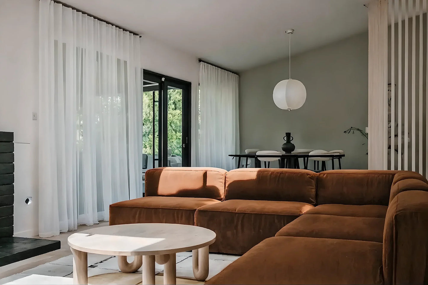 Lena coffee table